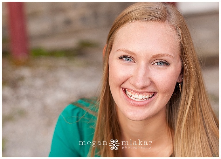 chagrin_falls_high_school_senior_portraits_1